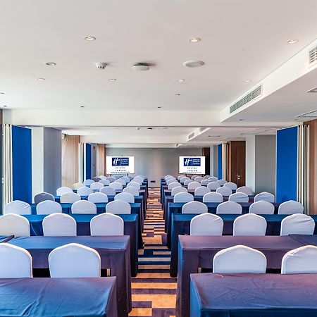 Holiday Inn Express Shanghai Baoyang By Ihg Extérieur photo