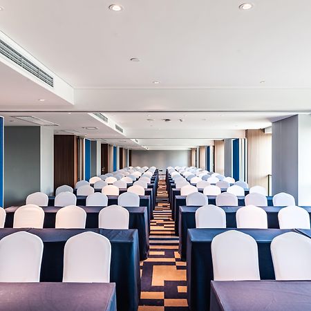 Holiday Inn Express Shanghai Baoyang By Ihg Extérieur photo