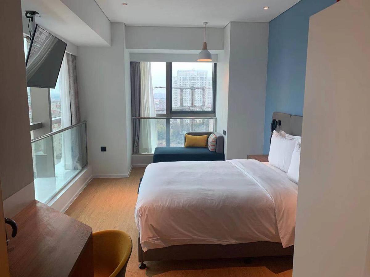 Holiday Inn Express Shanghai Baoyang By Ihg Extérieur photo
