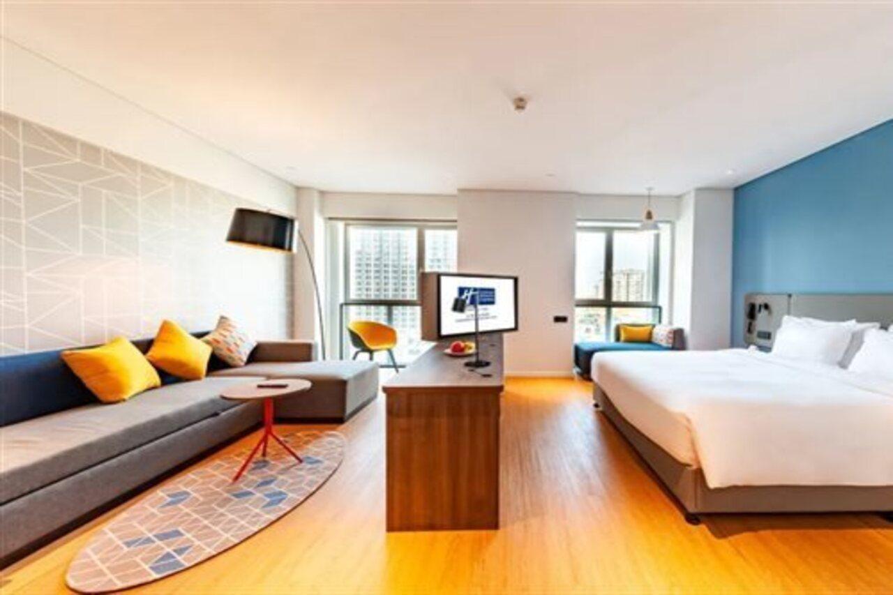 Holiday Inn Express Shanghai Baoyang By Ihg Extérieur photo