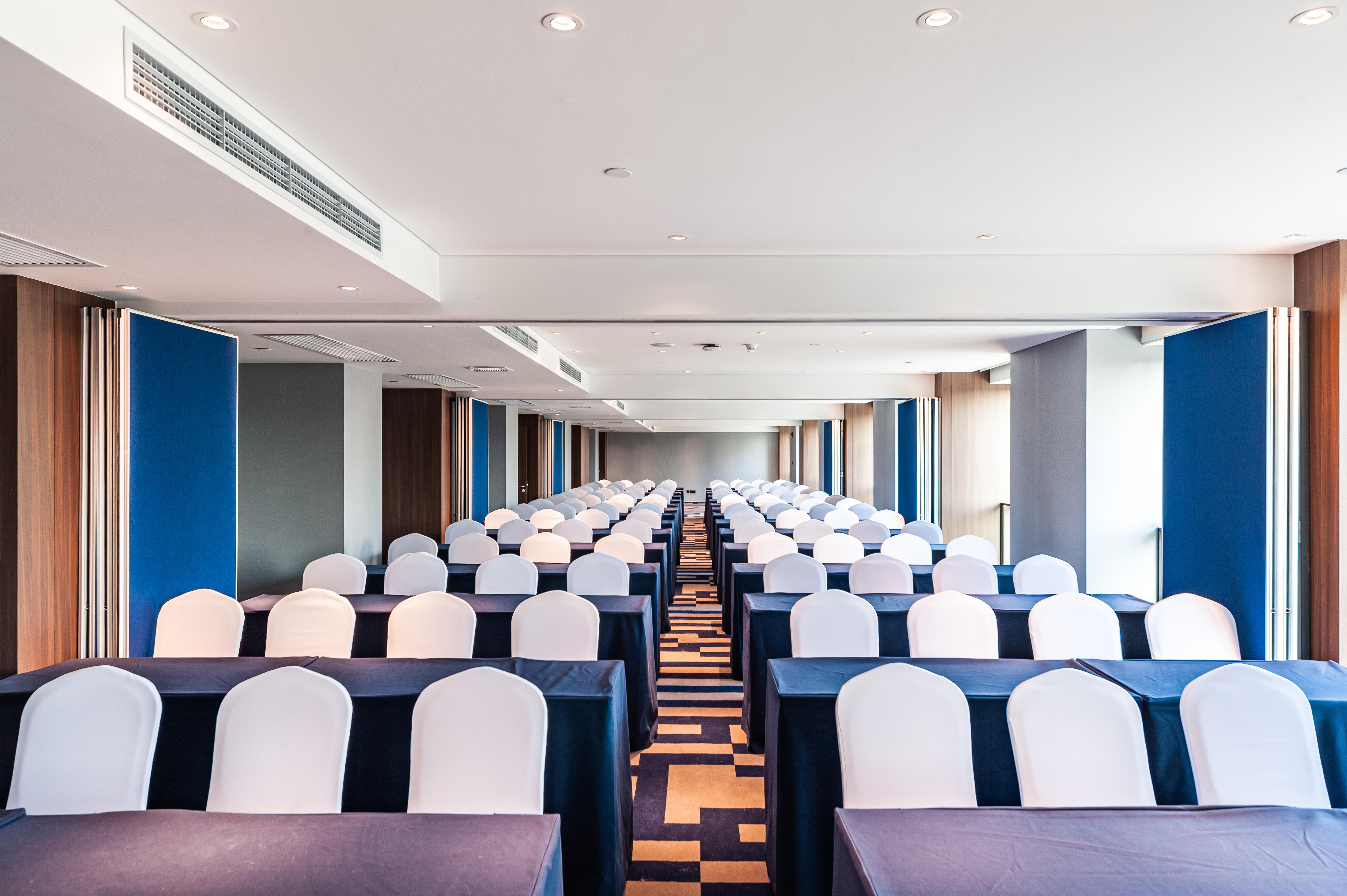 Holiday Inn Express Shanghai Baoyang By Ihg Extérieur photo